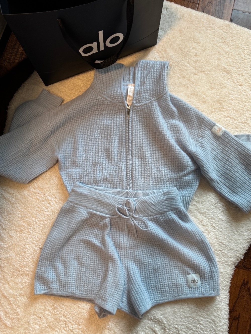 ALO YOGA CASHMERE WAFFLE KNIT SET